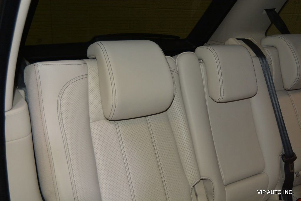 Used 2012 Land Rover Range Rover Sport Supercharged image 25