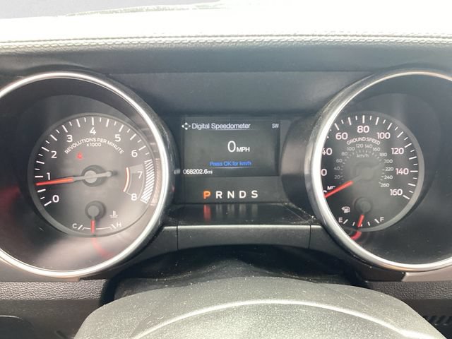 Used 2022 Ford Mustang Premium RWD image 11