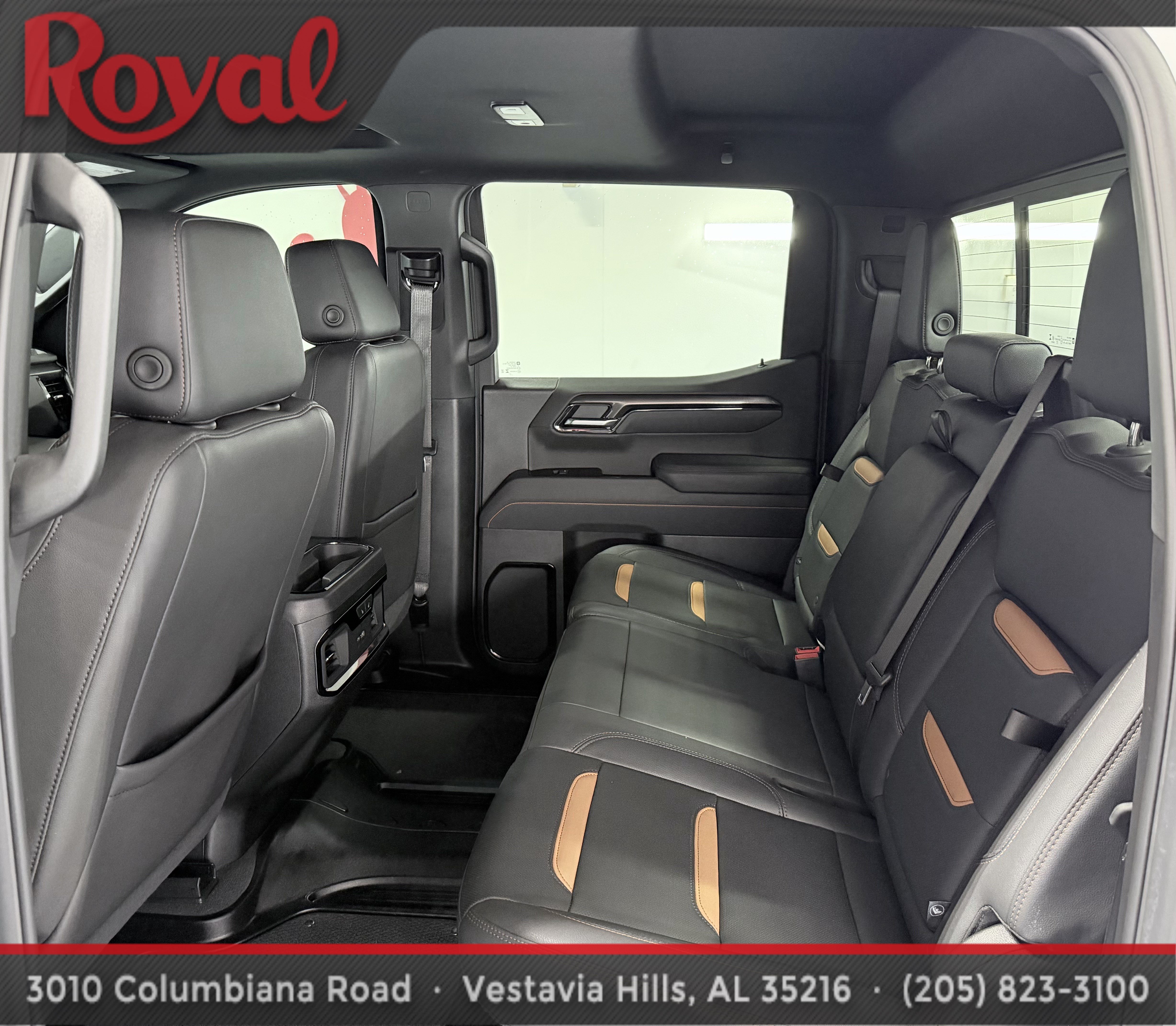 Used 2025 GMC Sierra 1500 AT4 w/ AT4 Premium Package AWD/4WD image 13