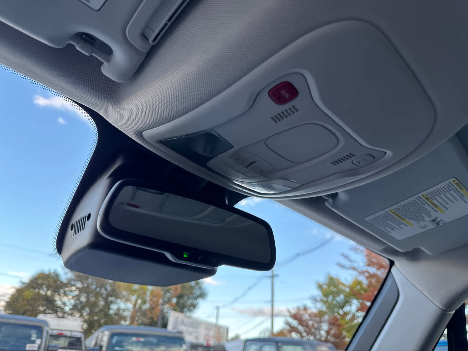 Used 2022 Jeep Renegade Latitude w/ Convenience Group image 28