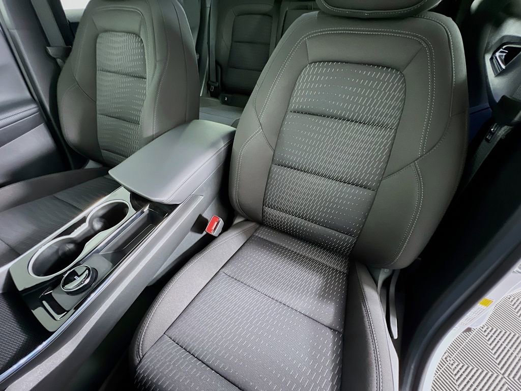 New 2026 Chevrolet Equinox LT w/ LPO, Floor Liner Package image 21