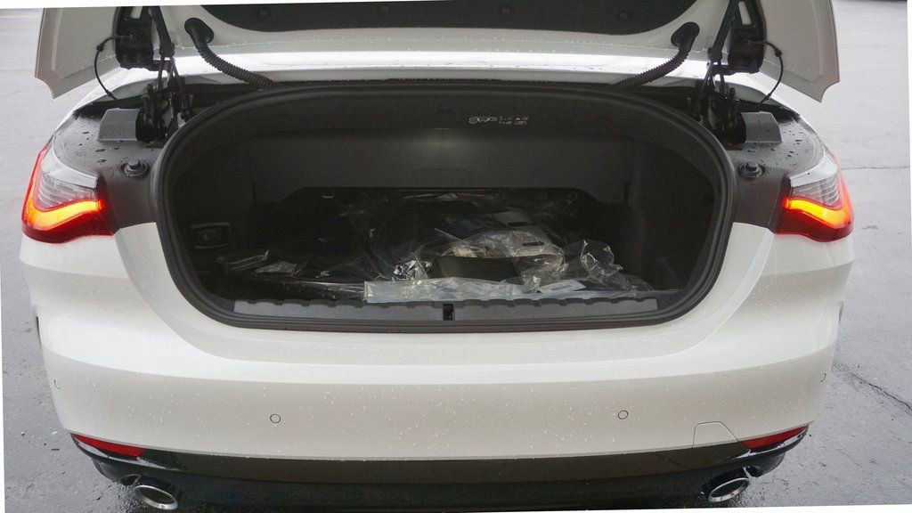 New 2026 BMW 430i xDrive Convertible image 5