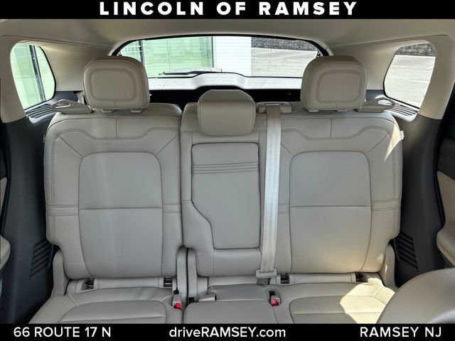 Certified 2023 Lincoln Corsair AWD image 15