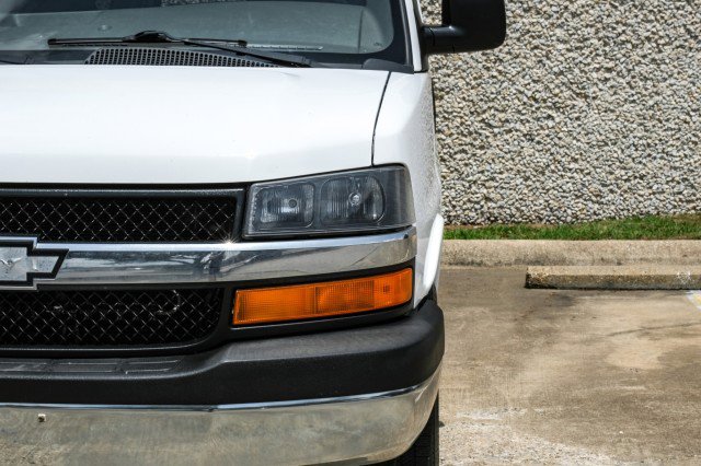 Used 2015 Chevrolet Express 2500 LT w/ LT Preferred Equipment Group RWD image 41