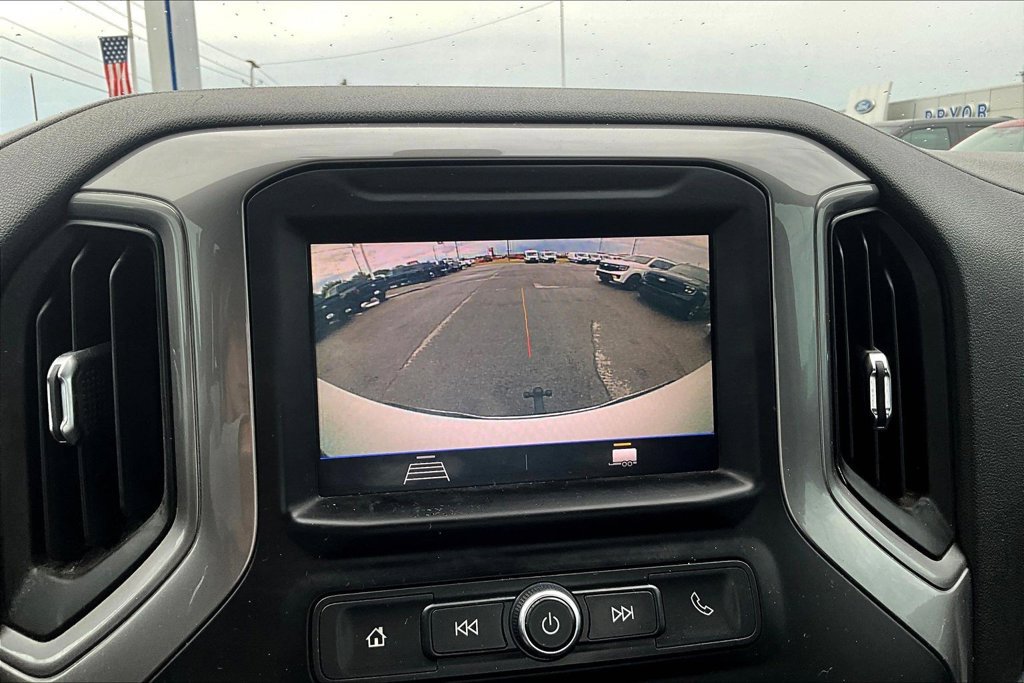 Used 2020 Chevrolet Silverado 1500 Custom w/ Custom Value Package AWD/4WD image 23