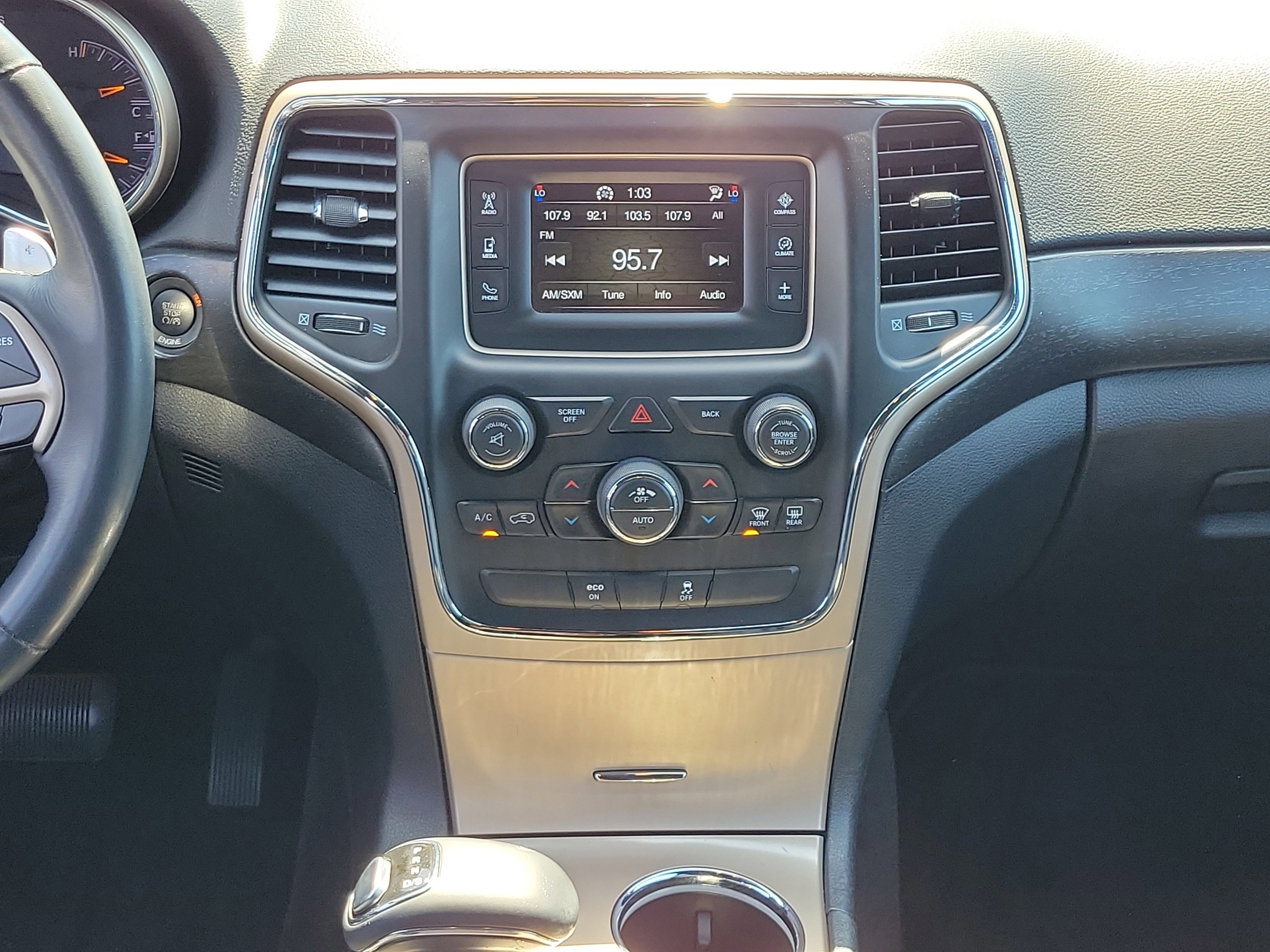 Used 2015 Jeep Grand Cherokee Laredo w/ Quick Order Package 23E image 18