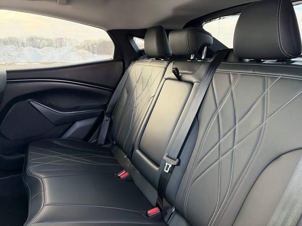 Used 2025 Ford Mustang Mach-E Select w/ Comfort Package Lite image 32