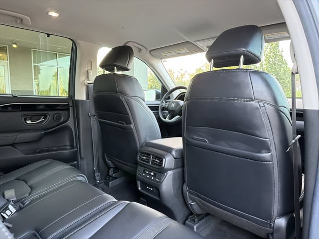 Used 2025 Honda Pilot EX-L image 16