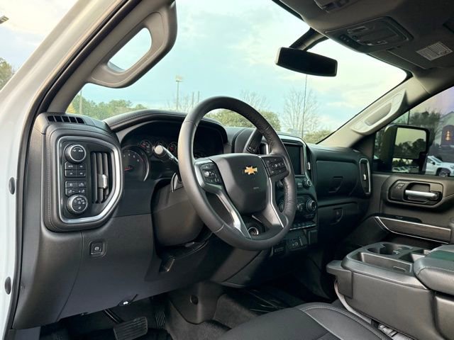 Used 2022 Chevrolet Silverado 2500 LTZ AWD/4WD image 16