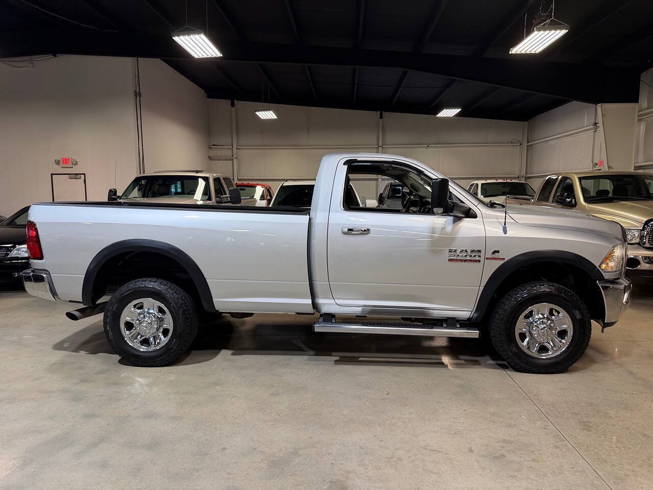 Used 2014 RAM 2500 SLT w/ Popular Equipment Group AWD/4WD image 10