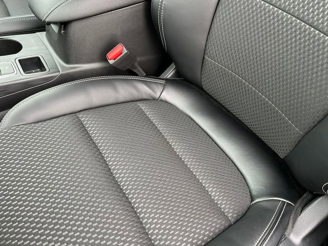 New 2024 Ford Escape SE FWD image 8