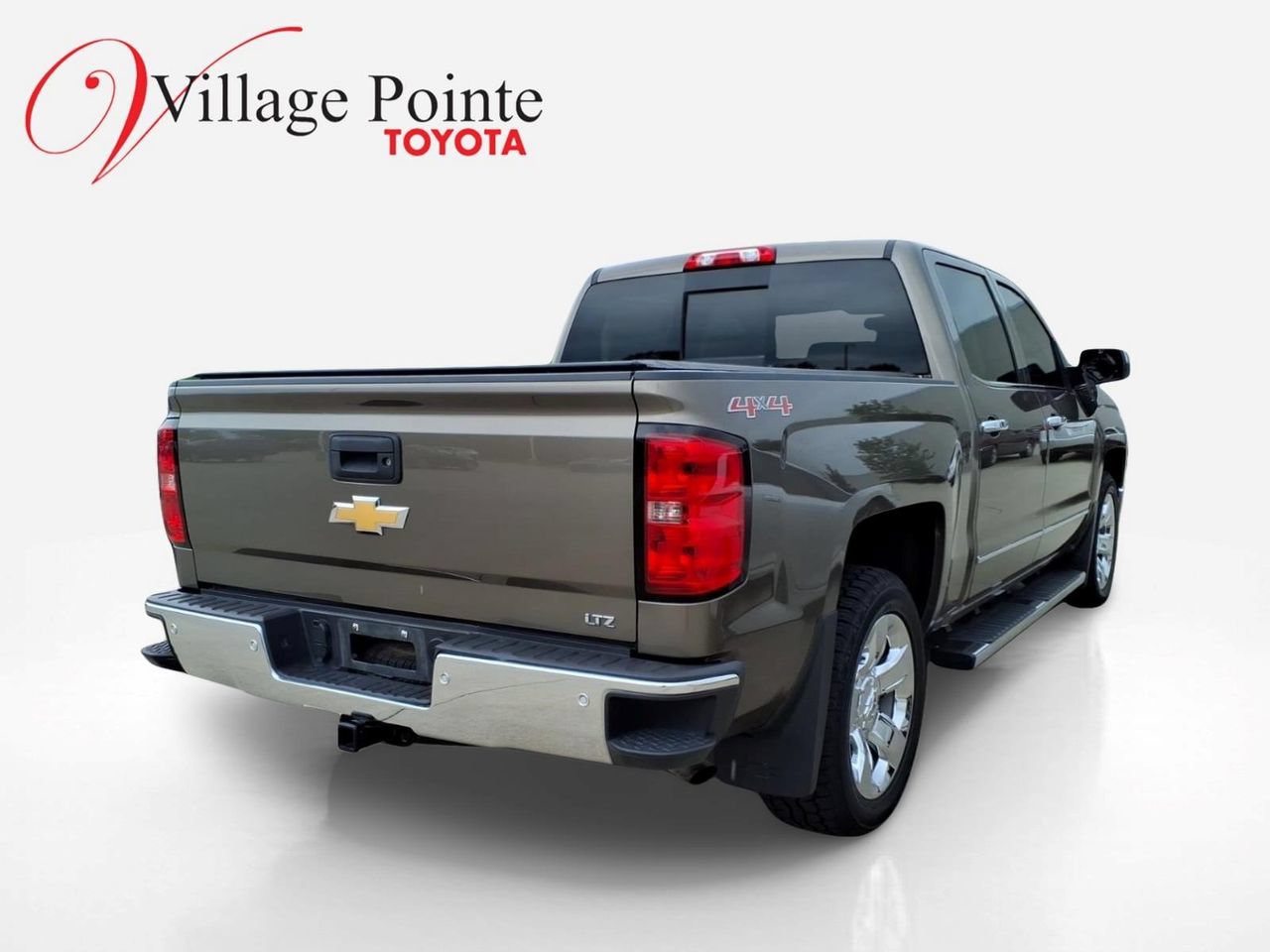 Used 2015 Chevrolet Silverado 1500 LTZ w/ LTZ Plus Package AWD/4WD image 4