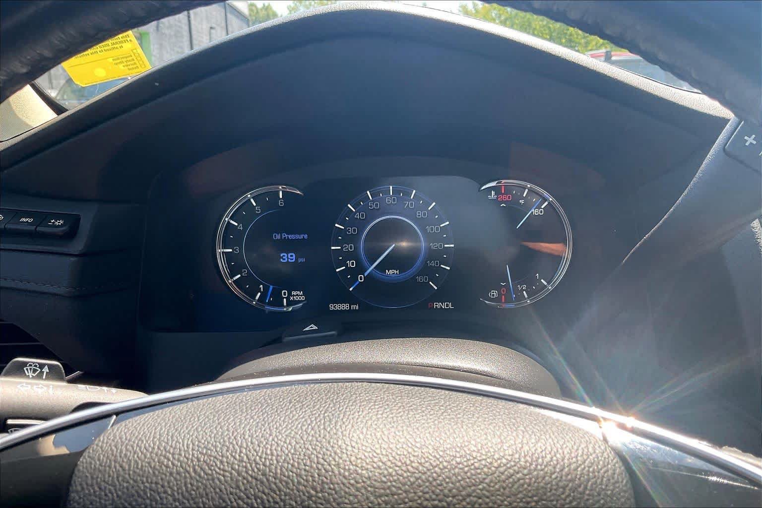 Used 2020 Cadillac Escalade Premium Luxury AWD/4WD image 27