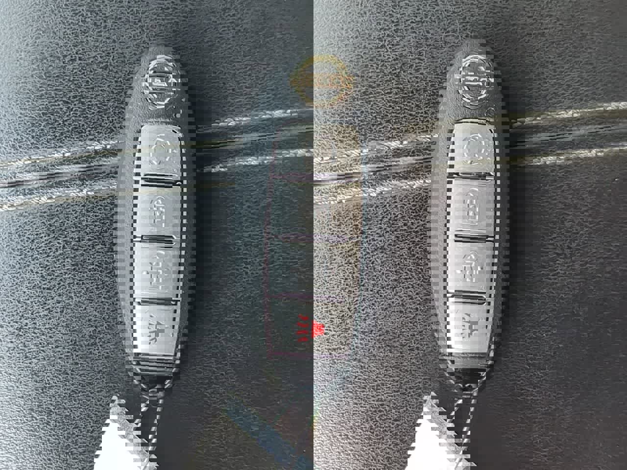 Used 2022 Nissan Pathfinder SV w/ SV Black Package image 33