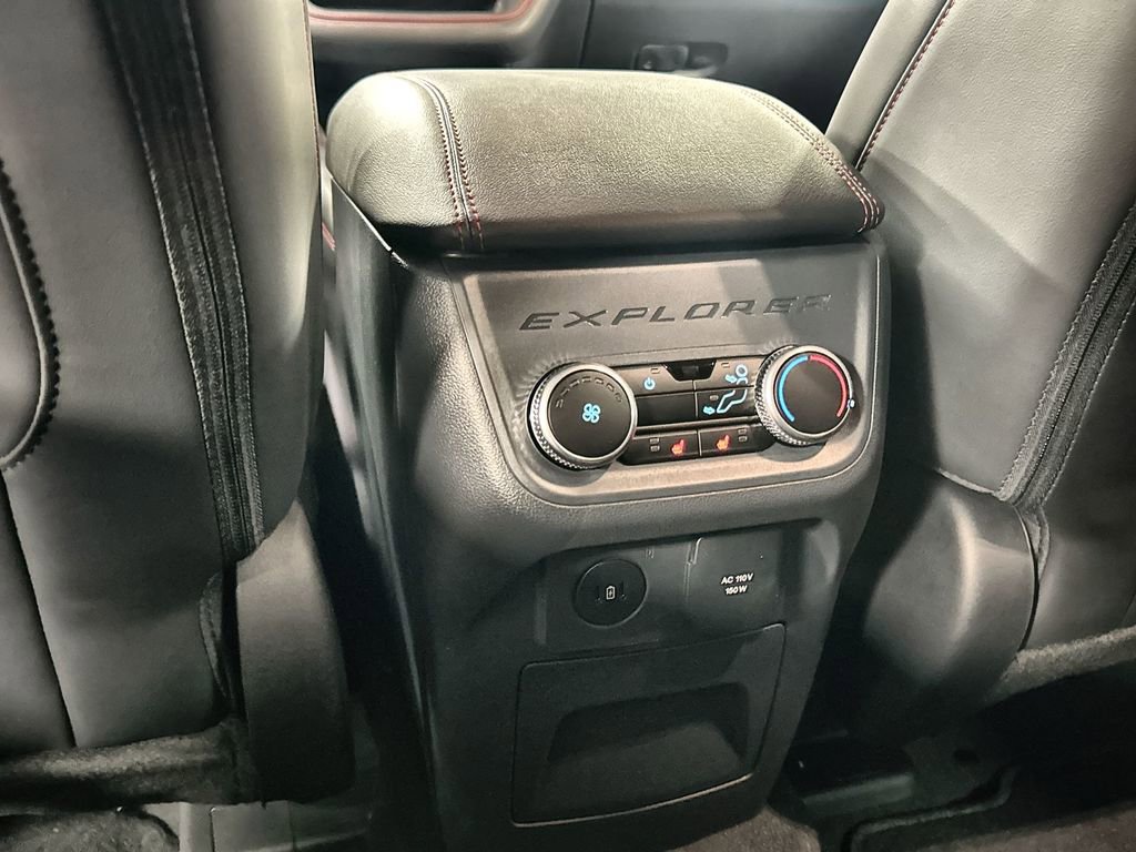 New 2026 Ford Explorer ST-Line w/ ST-Line Street Pack image 28