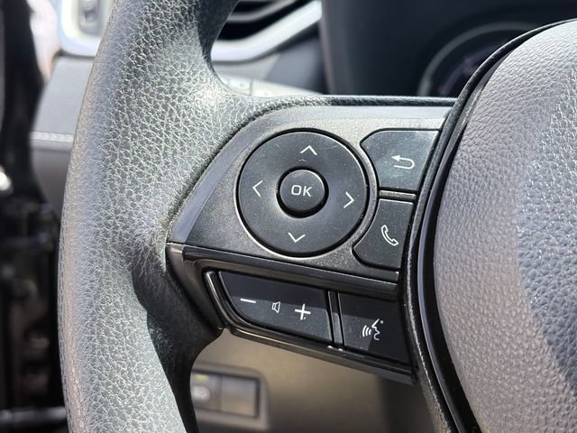 Used 2023 Toyota RAV4 LE AWD/4WD image 13