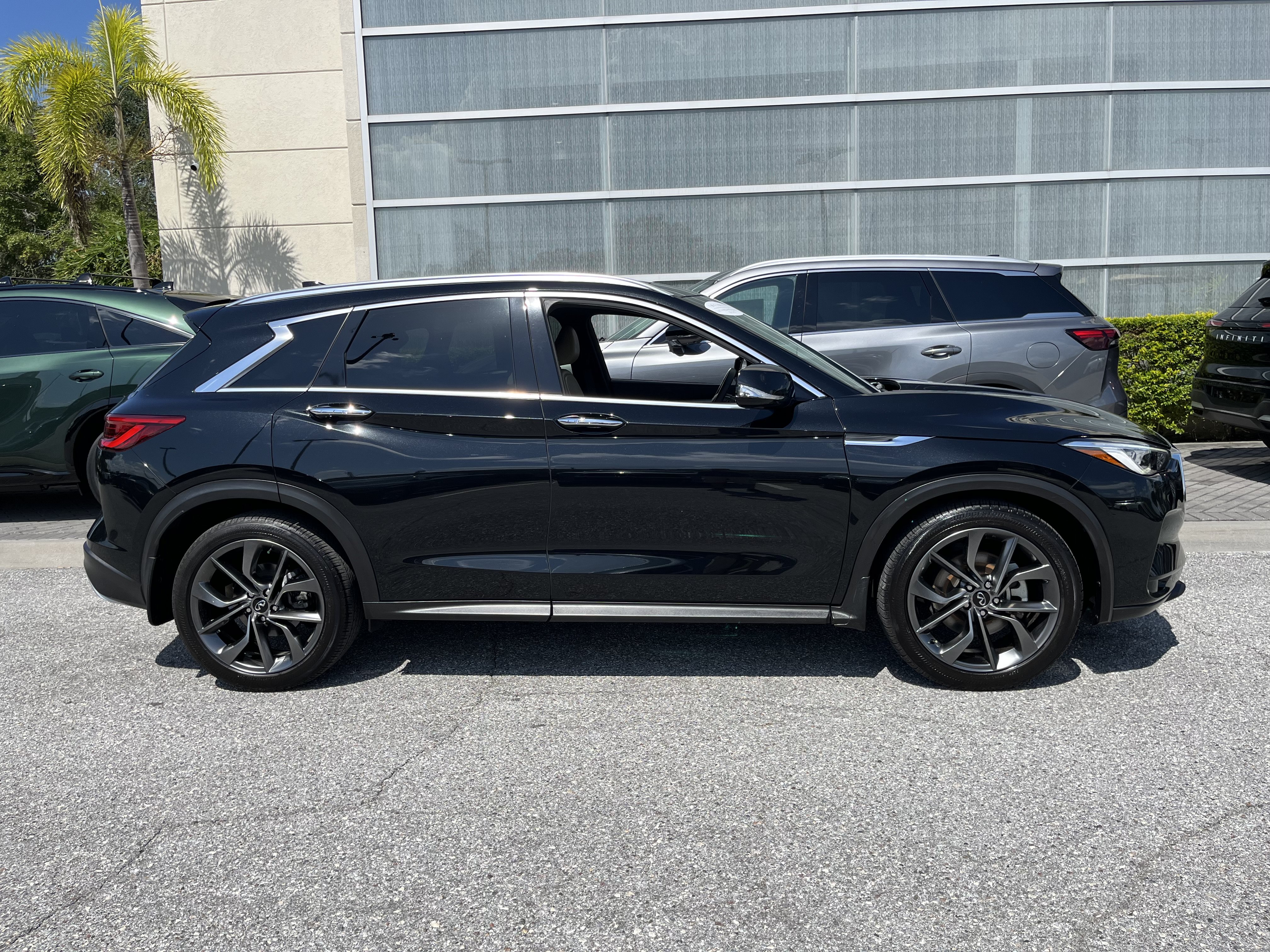 Certified 2021 INFINITI QX50 Autograph FWD image 10