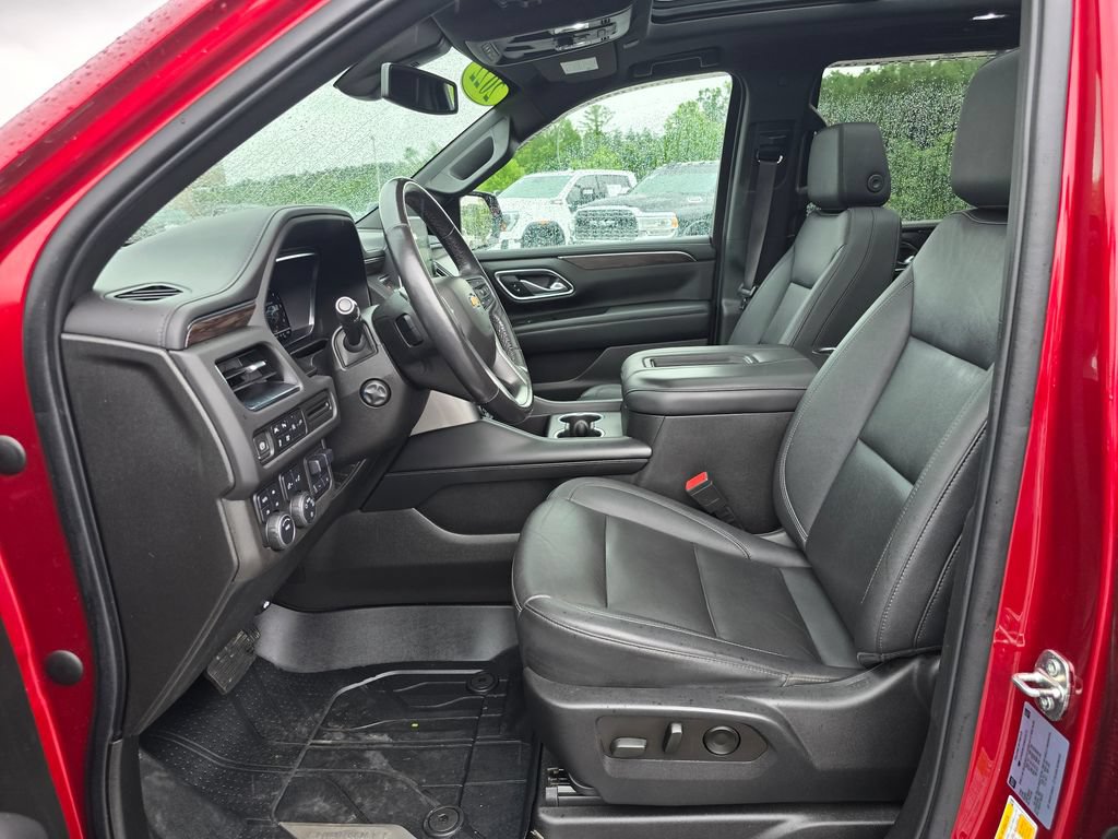 Certified 2022 Chevrolet Tahoe LT w/ LT Signature Package AWD/4WD image 4