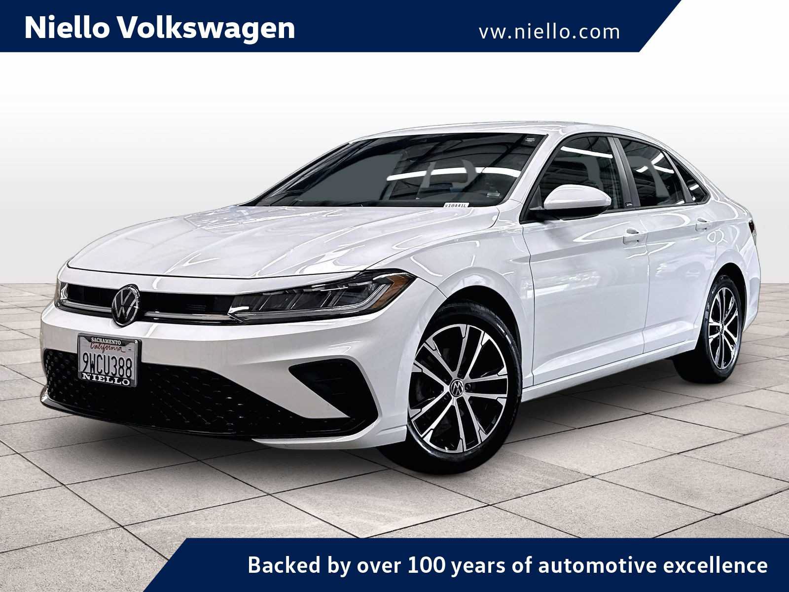 Used 2026 Volkswagen Jetta Sport FWD image 1