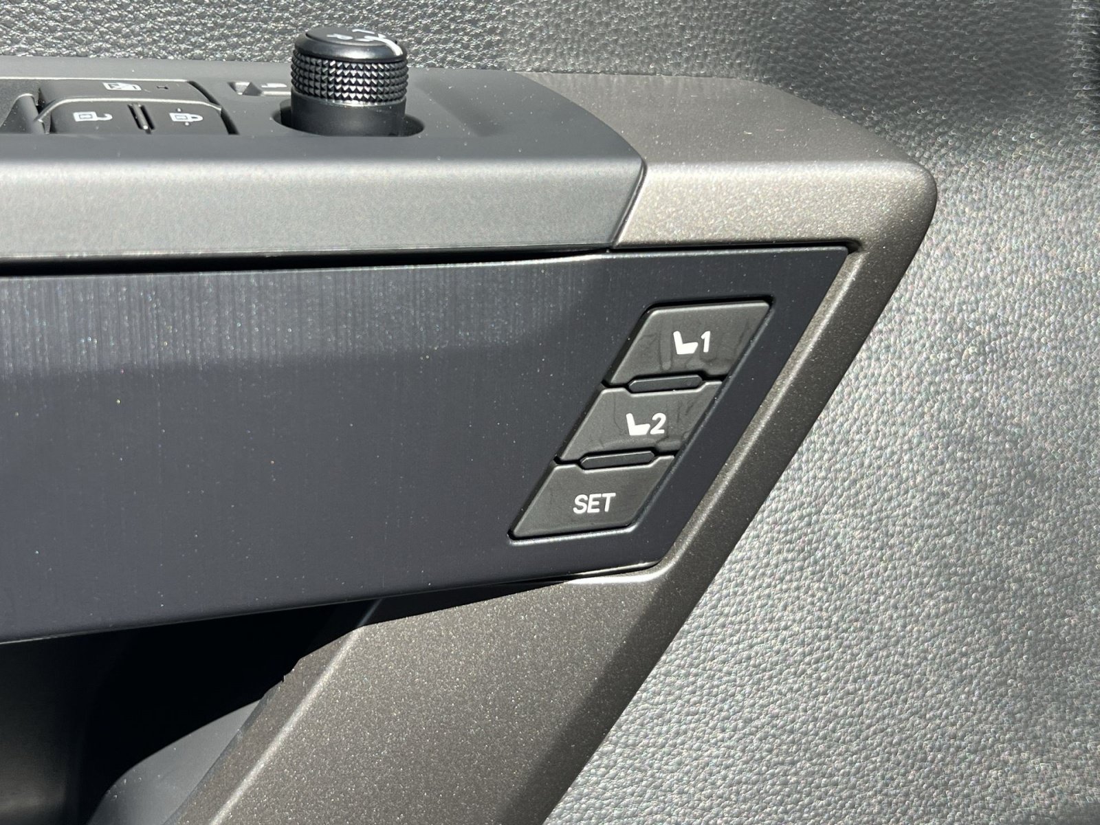 New 2026 Toyota Tundra Platinum AWD/4WD image 23