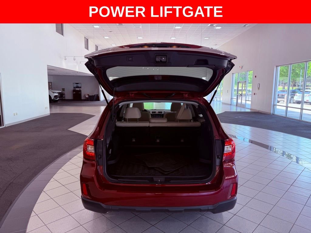 Used 2017 Subaru Outback 2.5i Premium AWD/4WD image 7