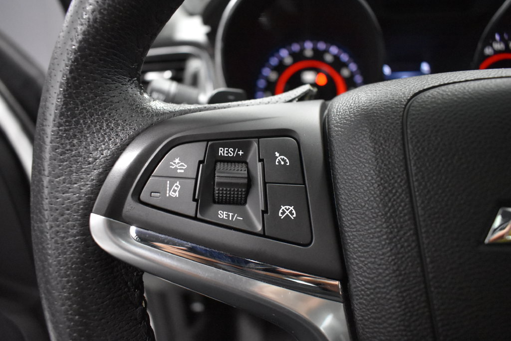 Used 2015 Chevrolet SS RWD image 33