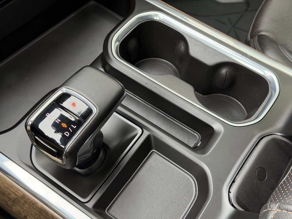 Used 2023 Chevrolet Silverado 1500 High Country image 15