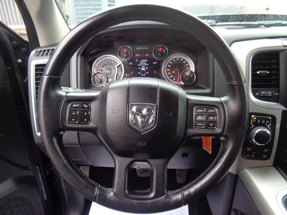 Used 2016 RAM 1500 SLT AWD/4WD image 22