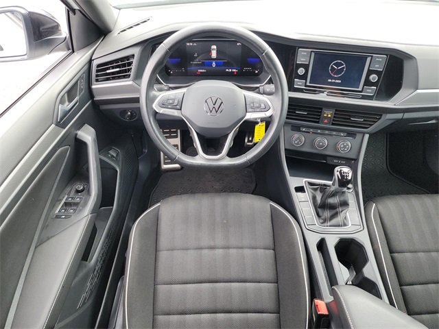 Used 2024 Volkswagen Jetta Sport image 27