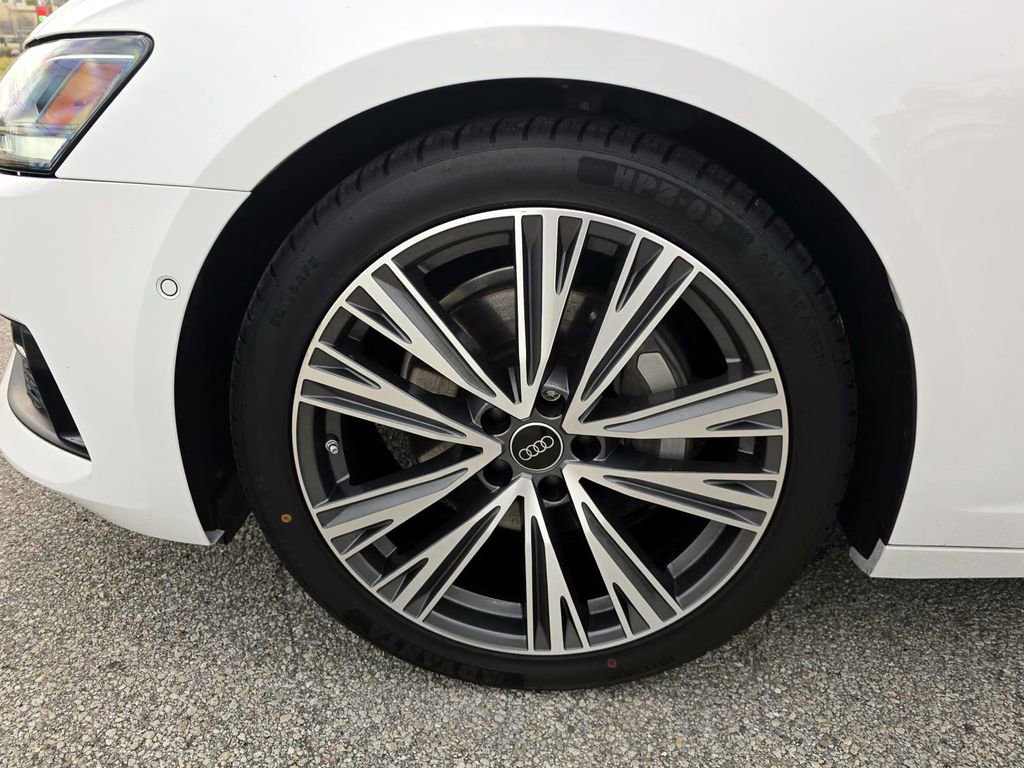 Used 2023 Audi A6 2.0T Premium w/ Convenience Package image 9