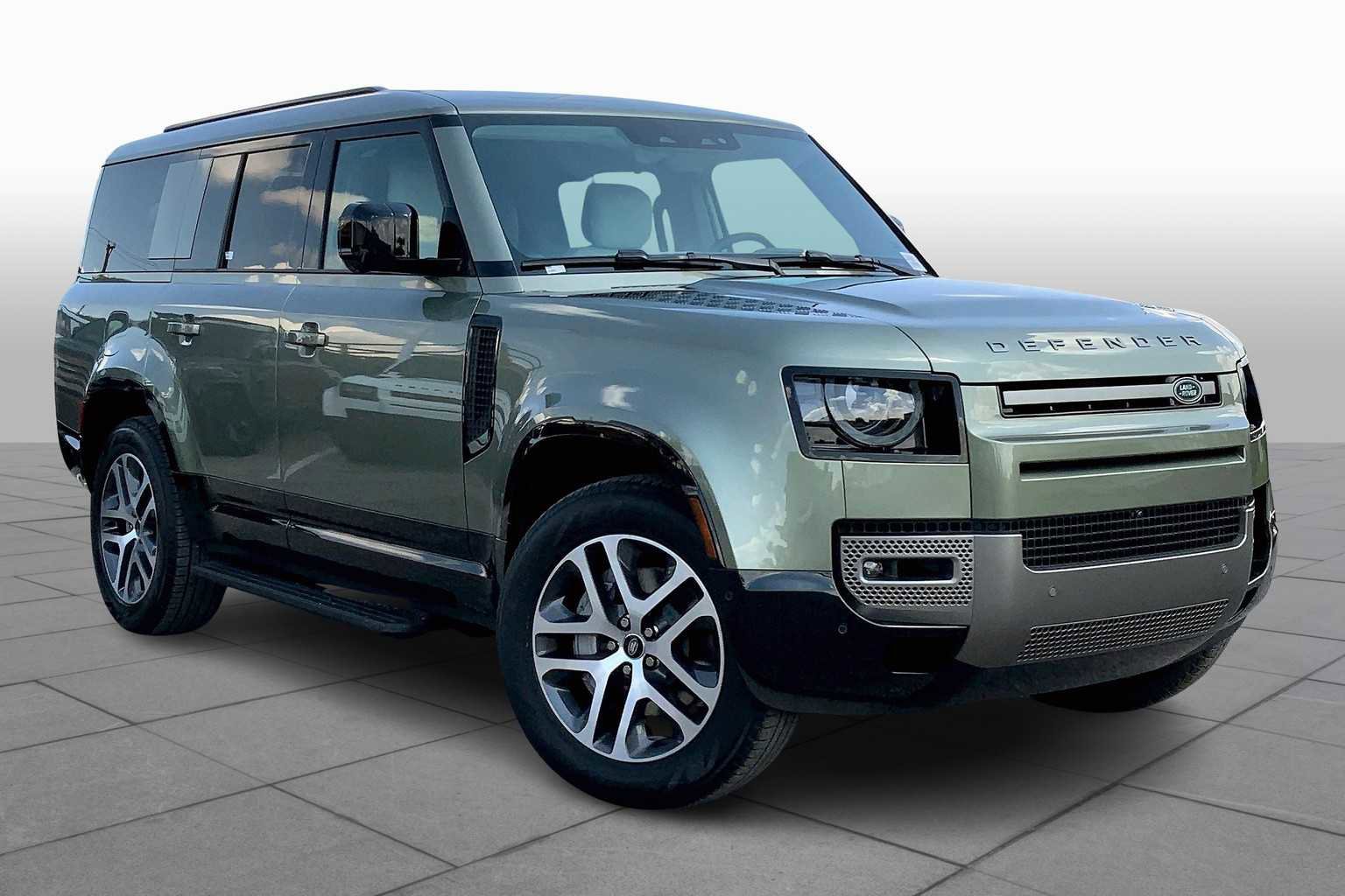 New 2025 Land Rover Defender 130 X-Dynamic SE image 2