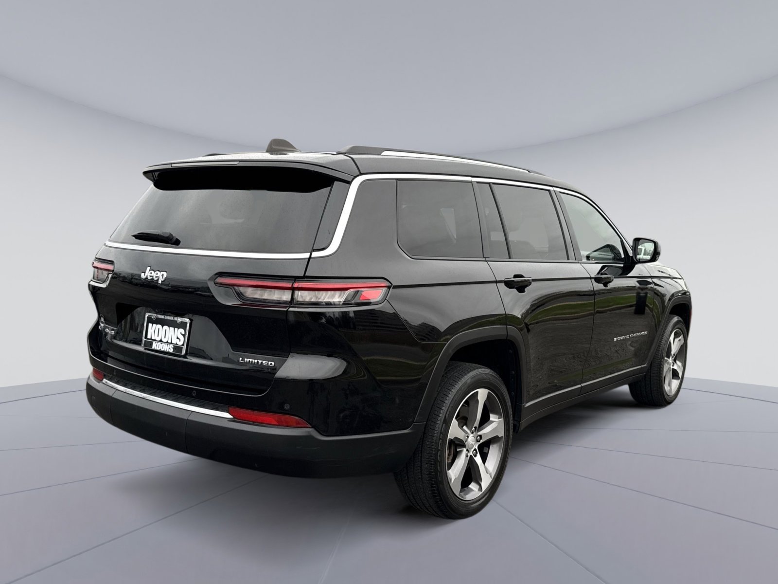 Used 2023 Jeep Grand Cherokee L Limited image 7