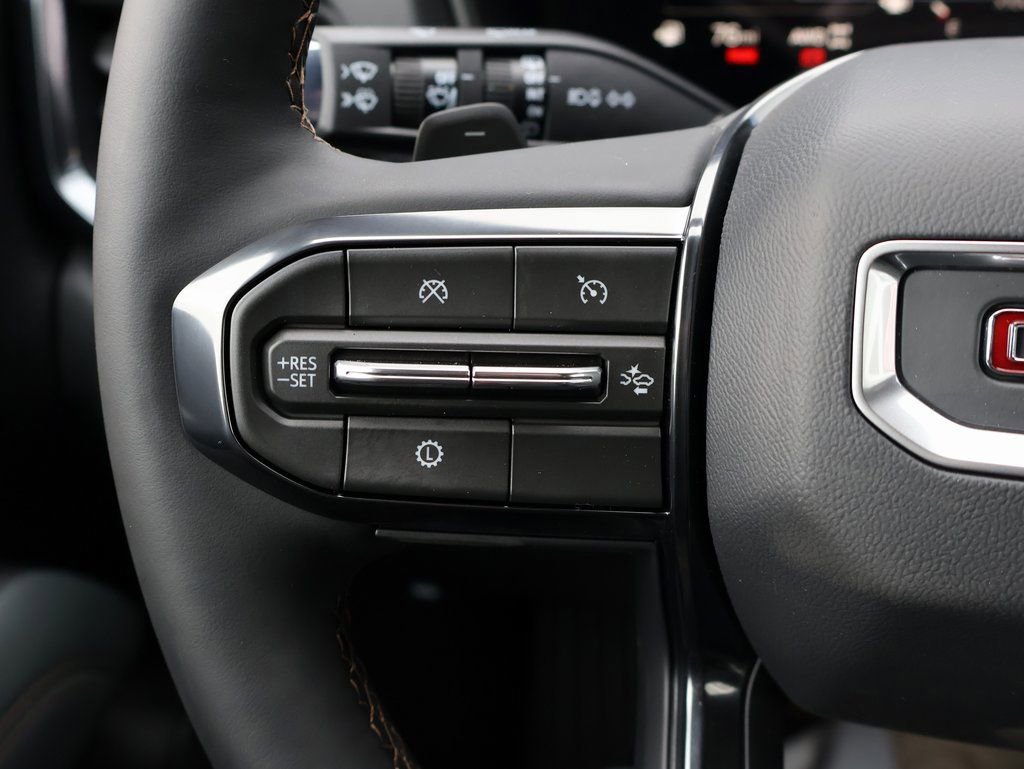 New 2026 GMC Terrain AT4 w/ LPO, Black Badging Package image 16