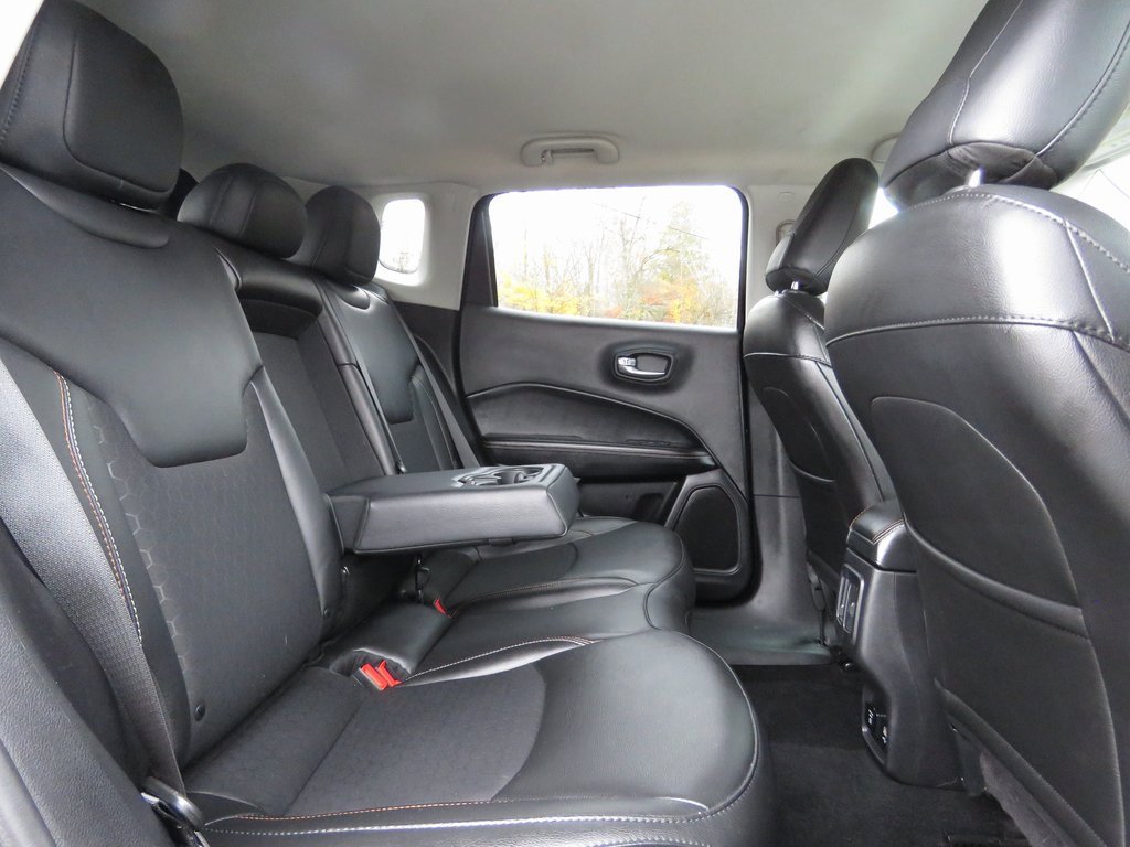 Used 2019 Jeep Compass Latitude image 17
