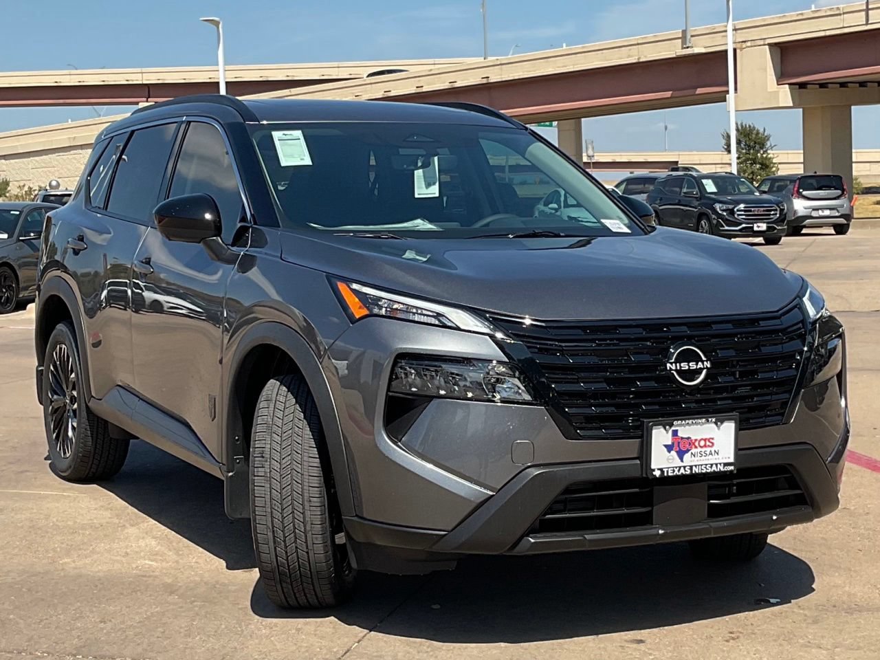 New 2026 Nissan Rogue Dark Armor FWD image 3