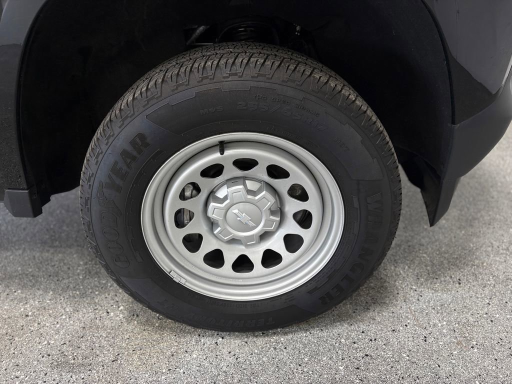 Used 2023 Chevrolet Colorado W/T image 27