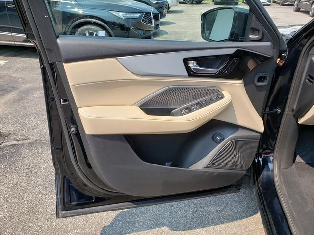 Used 2023 Acura MDX SH-AWD image 13
