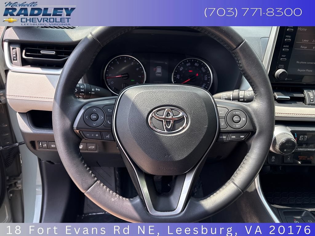 Used 2020 Toyota RAV4 XLE Premium AWD/4WD image 15