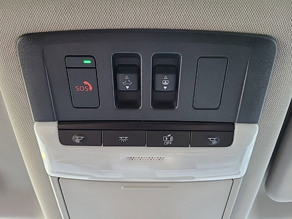 New 2026 Nissan Rogue Platinum image 33