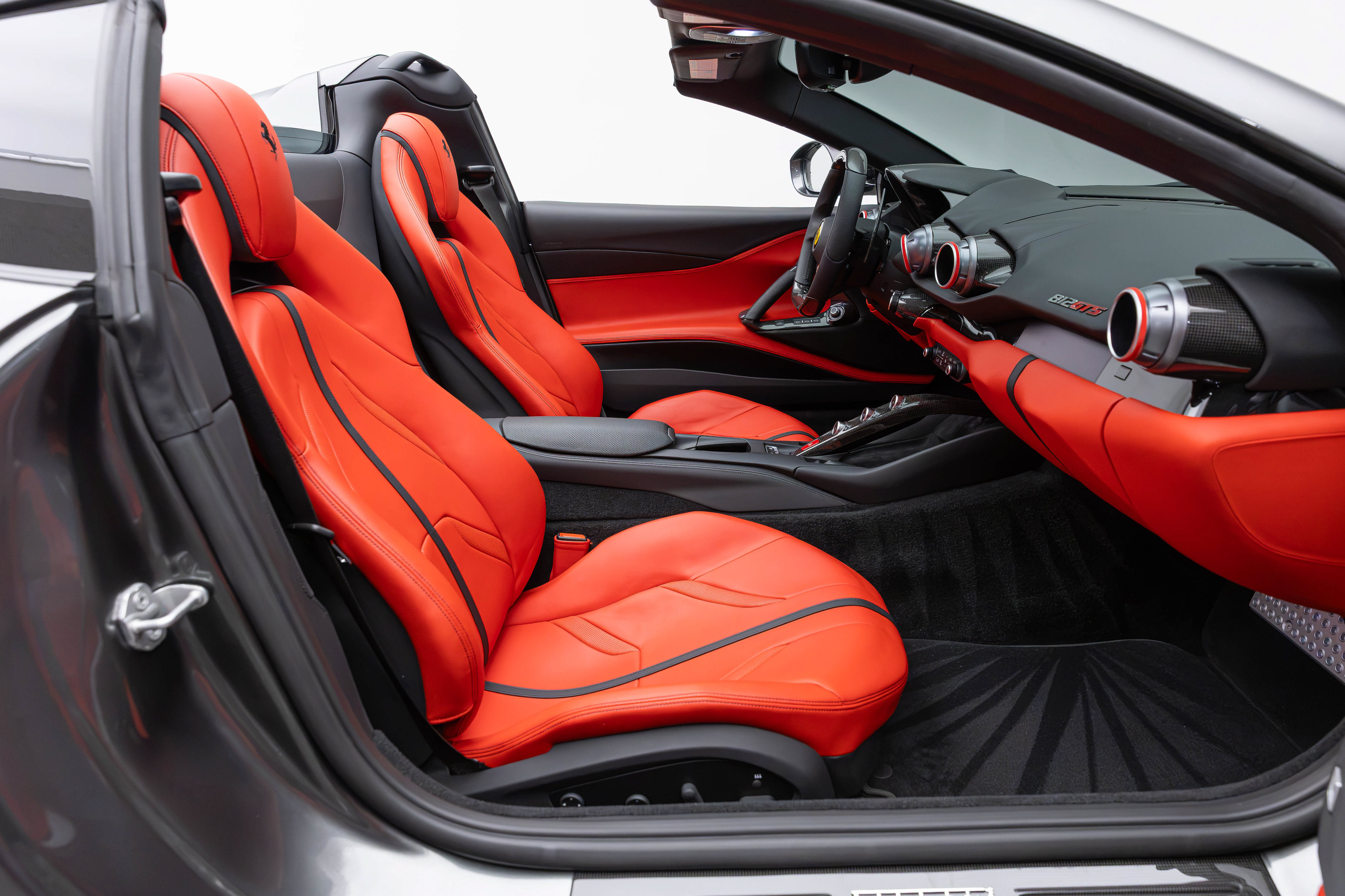 Certified 2023 Ferrari 812 GTS RWD image 56