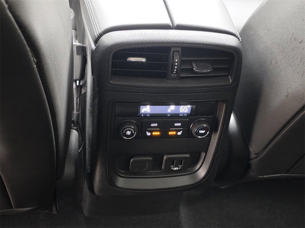 Used 2020 Buick Envision Essence image 13