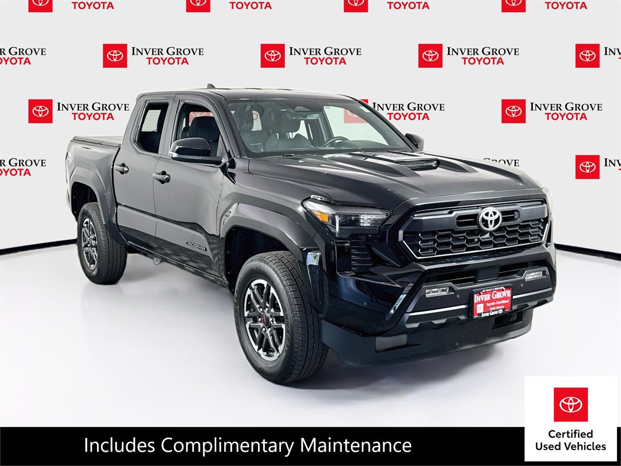 Certified 2025 Toyota Tacoma TRD Sport w/ TRD Sport Upgrade Package AWD/4WD image 3