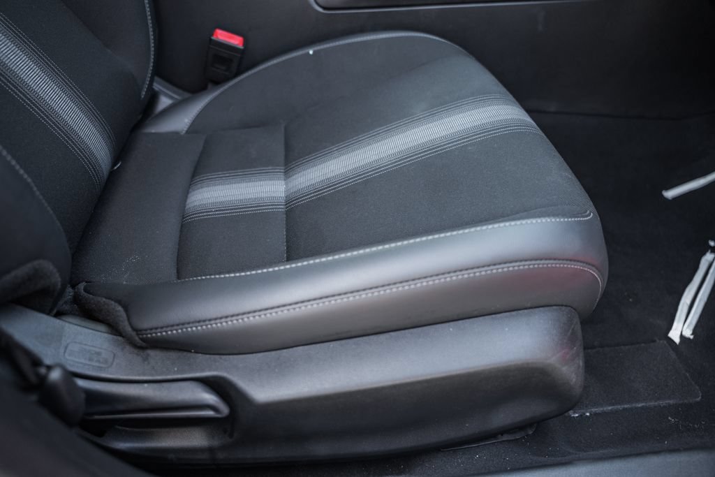 Used 2023 Honda Civic Sport image 31