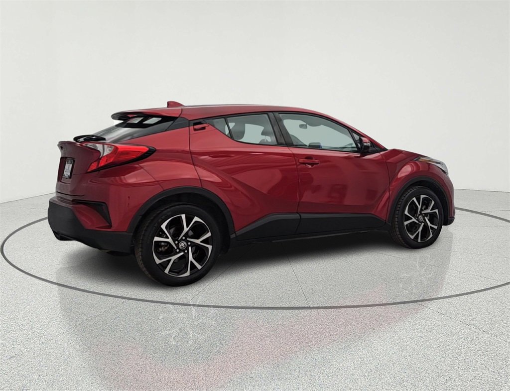 Used 2022 Toyota C-HR Limited image 5