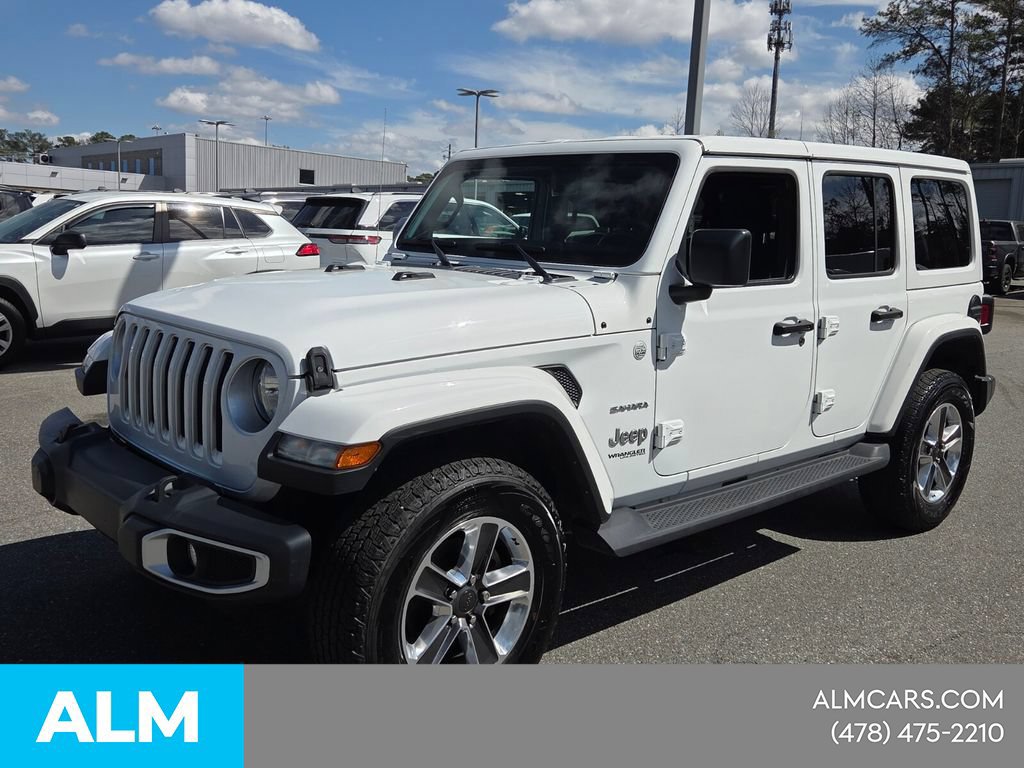 Used 2022 Jeep Wrangler Unlimited Sahara w/ Cold Weather Group AWD/4WD image 3