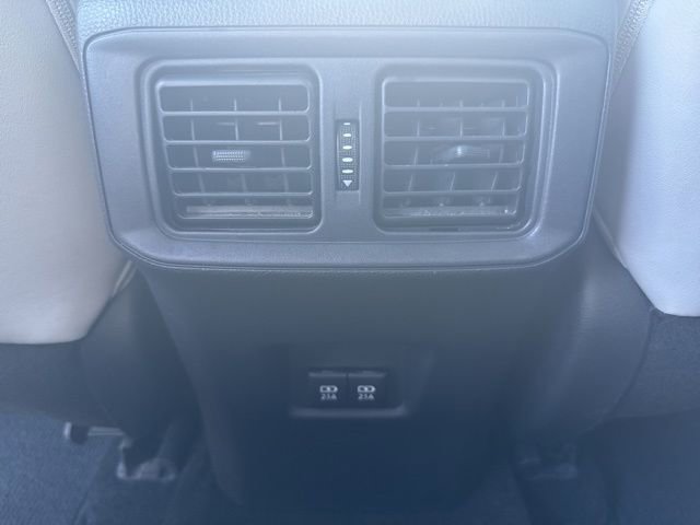 Used 2019 Toyota RAV4 XLE Premium image 13