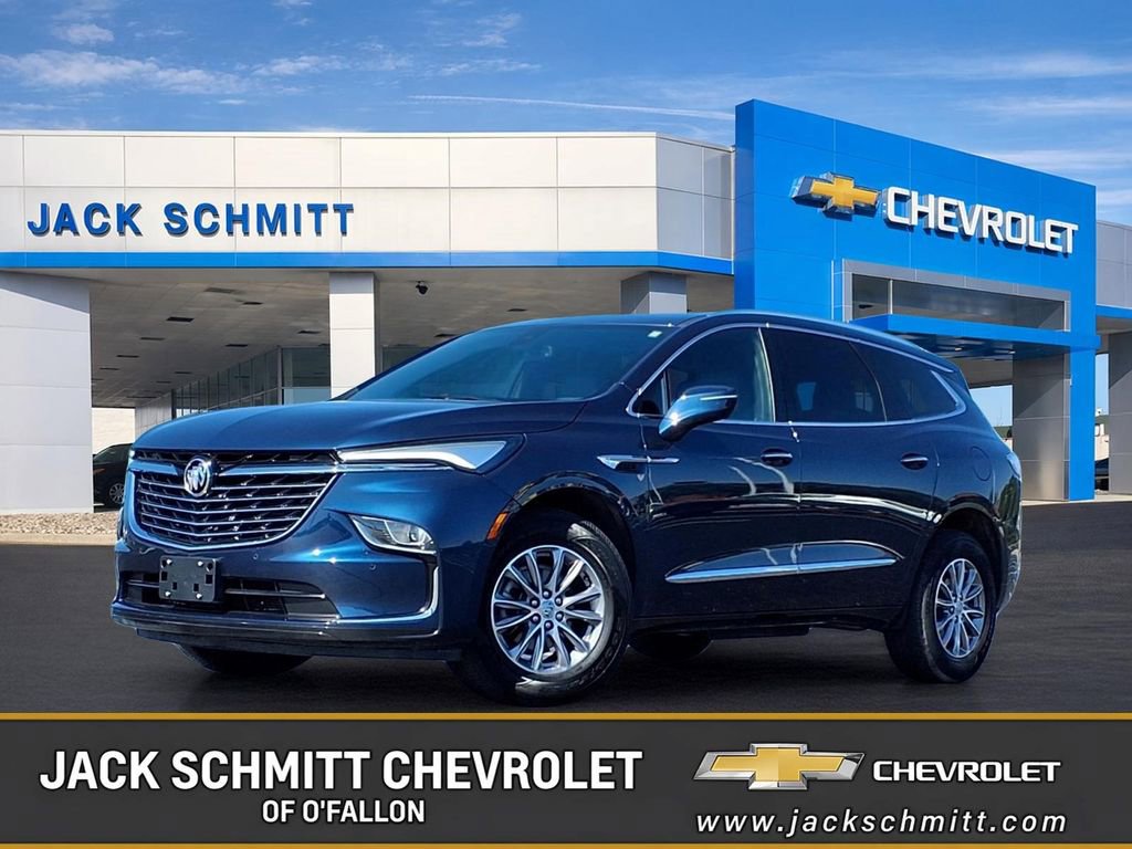 Used 2024 Buick Enclave Essence w/ LPO, Floor Liner Package