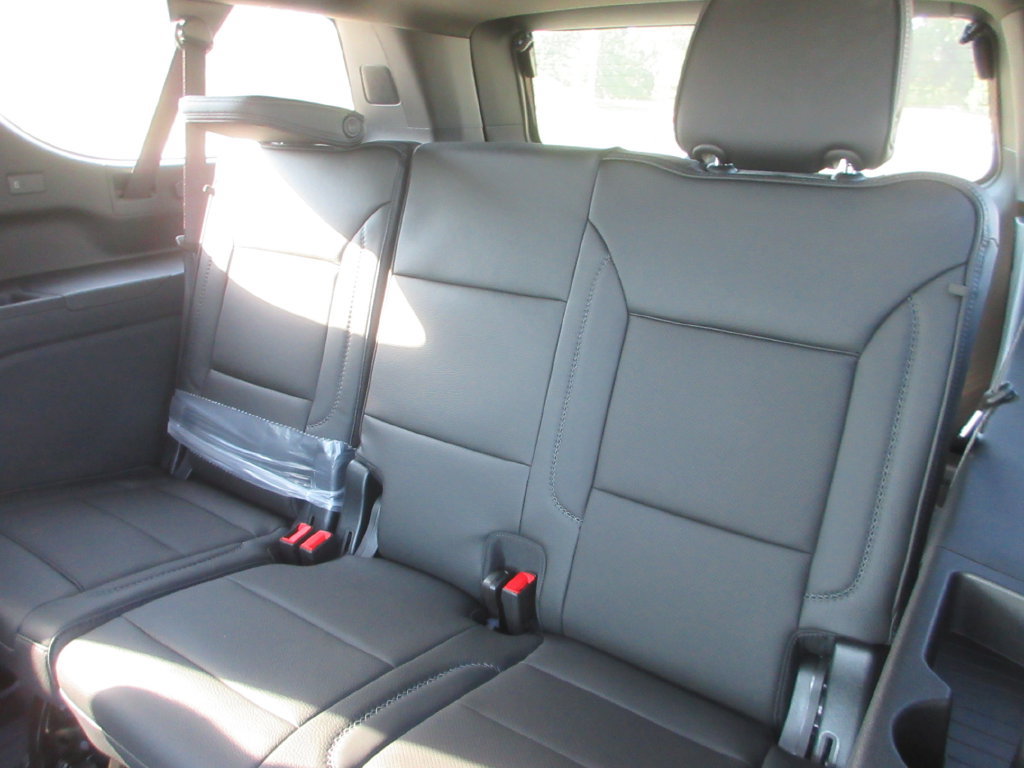New 2026 GMC Yukon XL Denali w/ Denali Reserve Package AWD/4WD image 12