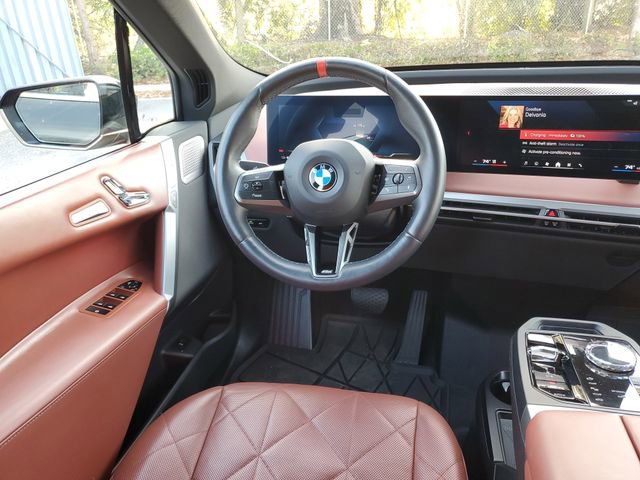 Used 2025 BMW iX M60 image 12