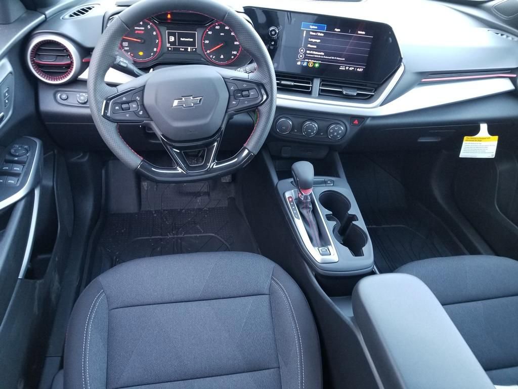 New 2026 Chevrolet Trax RS image 20